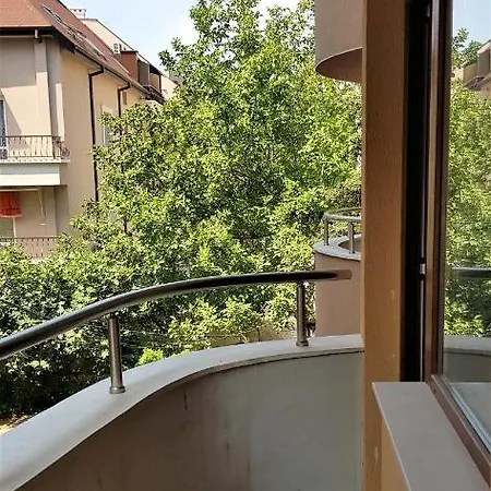 Number 5 Apartament Varna